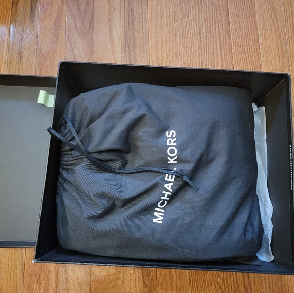 Micheal Kors Optic White High Tops - Picture 2 of 16